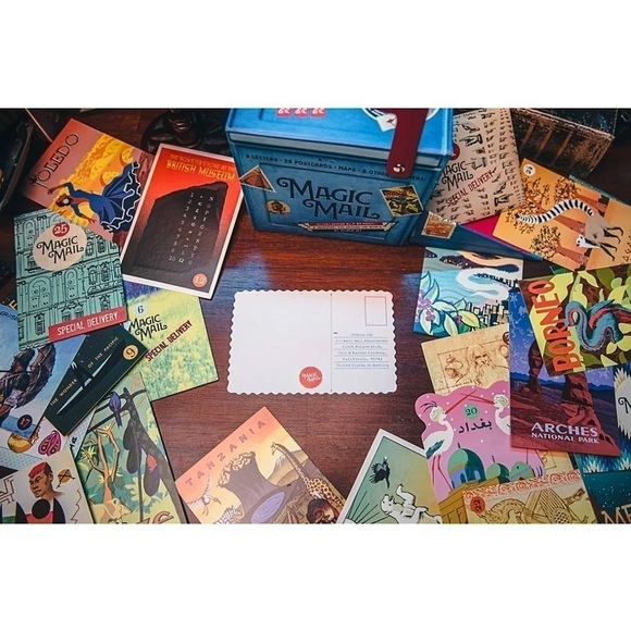 Chronicle Books Magic Mail Toy Set - Picture 4 of 11